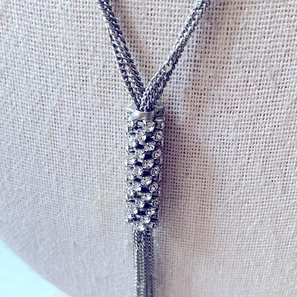 Jewelry - Adjustable crystal tassel Elegant Silver Necklace